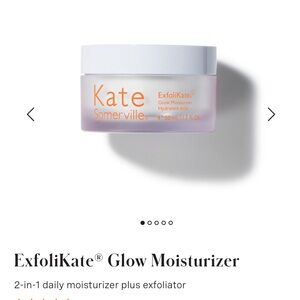 ExfoliKate® Glow Moisturizer
2-in-1 daily moisturizer plus exfoliator 0.5 Fl. OZ